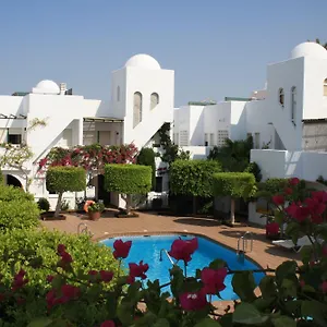 https://apartamentos-torrelaguna.es-andalucia.com